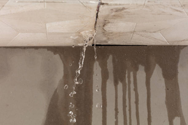 Professional Flood Damage Cleanup technician working in Faxon, OK